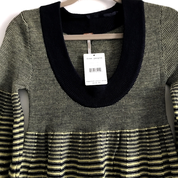 Free People Navy Combo Boho Puff Sleeve Knit M - Picture 4 of 8